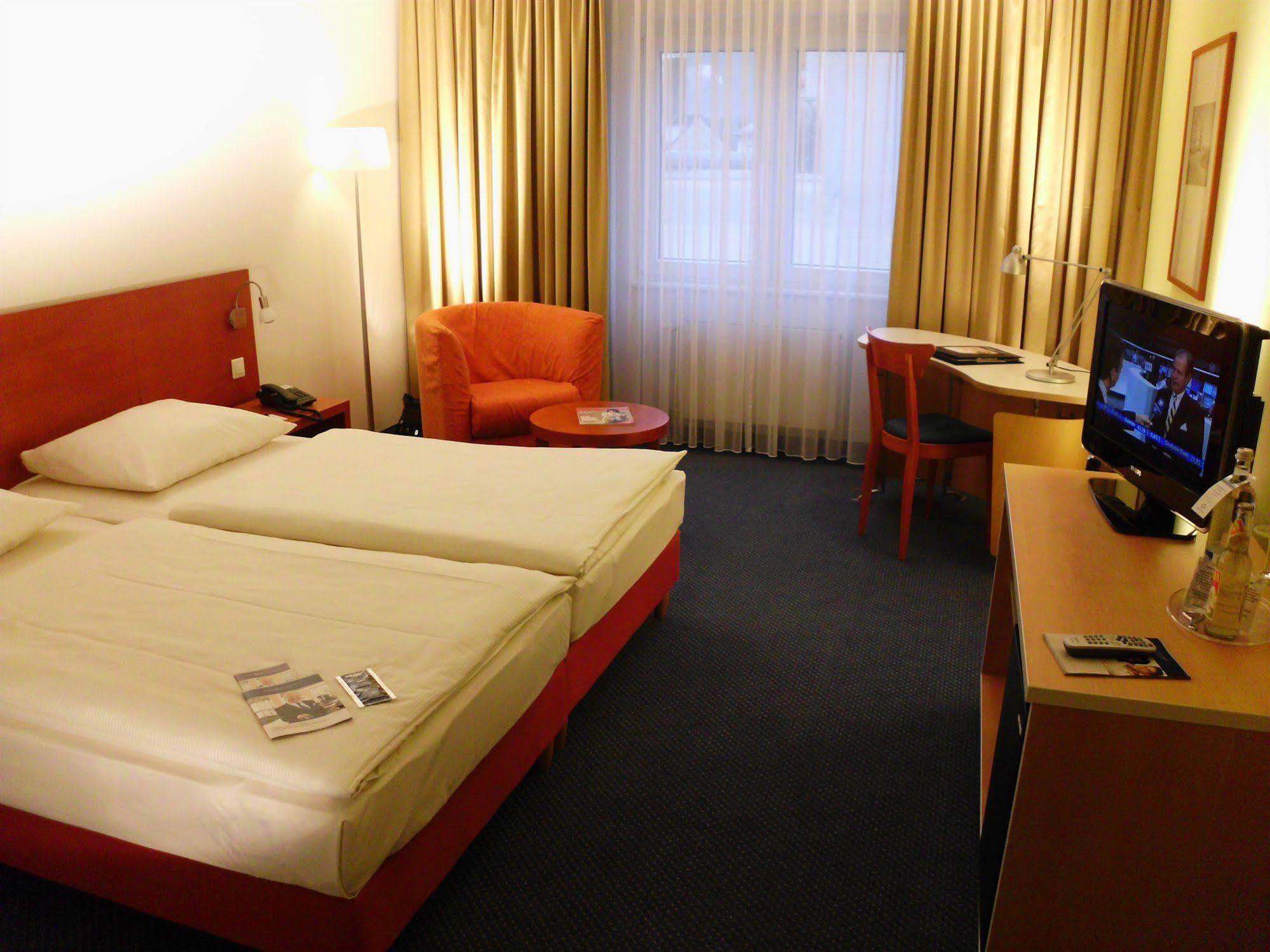 Welcome Hotel Marburg Экстерьер фото