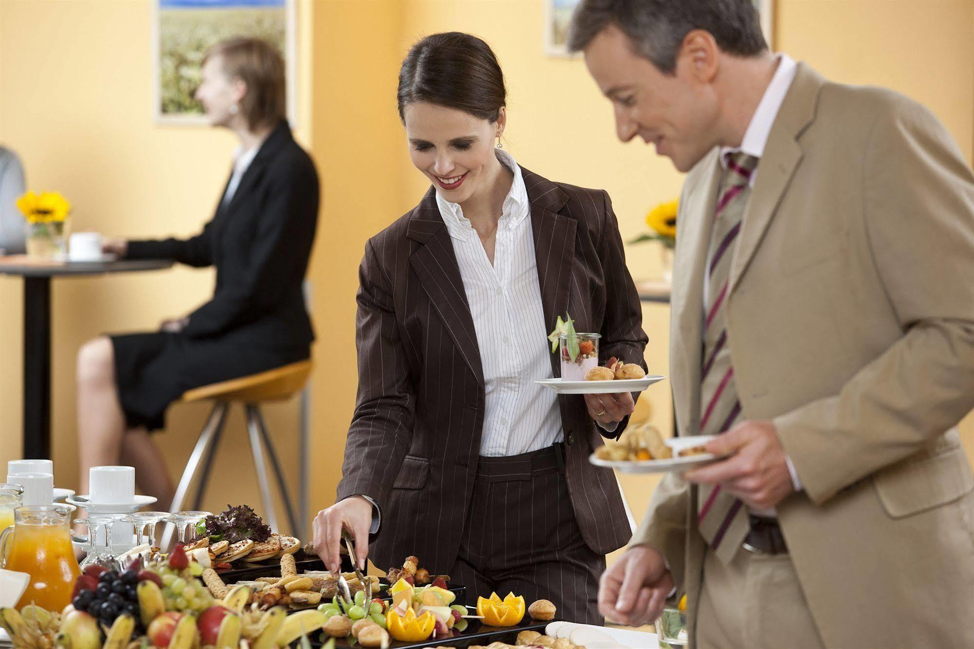 Welcome Hotel Marburg Экстерьер фото