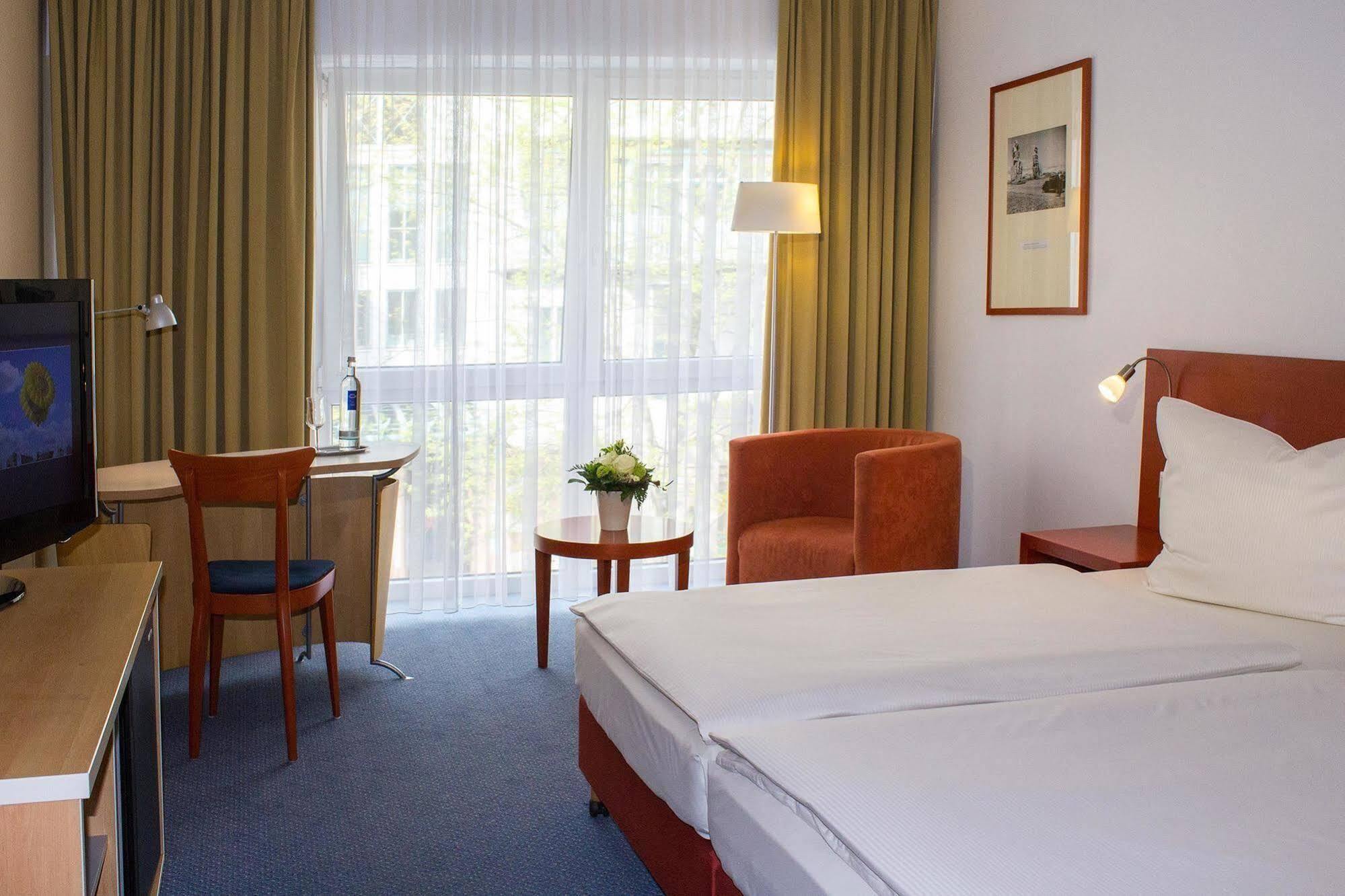 Welcome Hotel Marburg Экстерьер фото